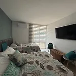 Dominique,Loft Moderno, Proximo Al Centro