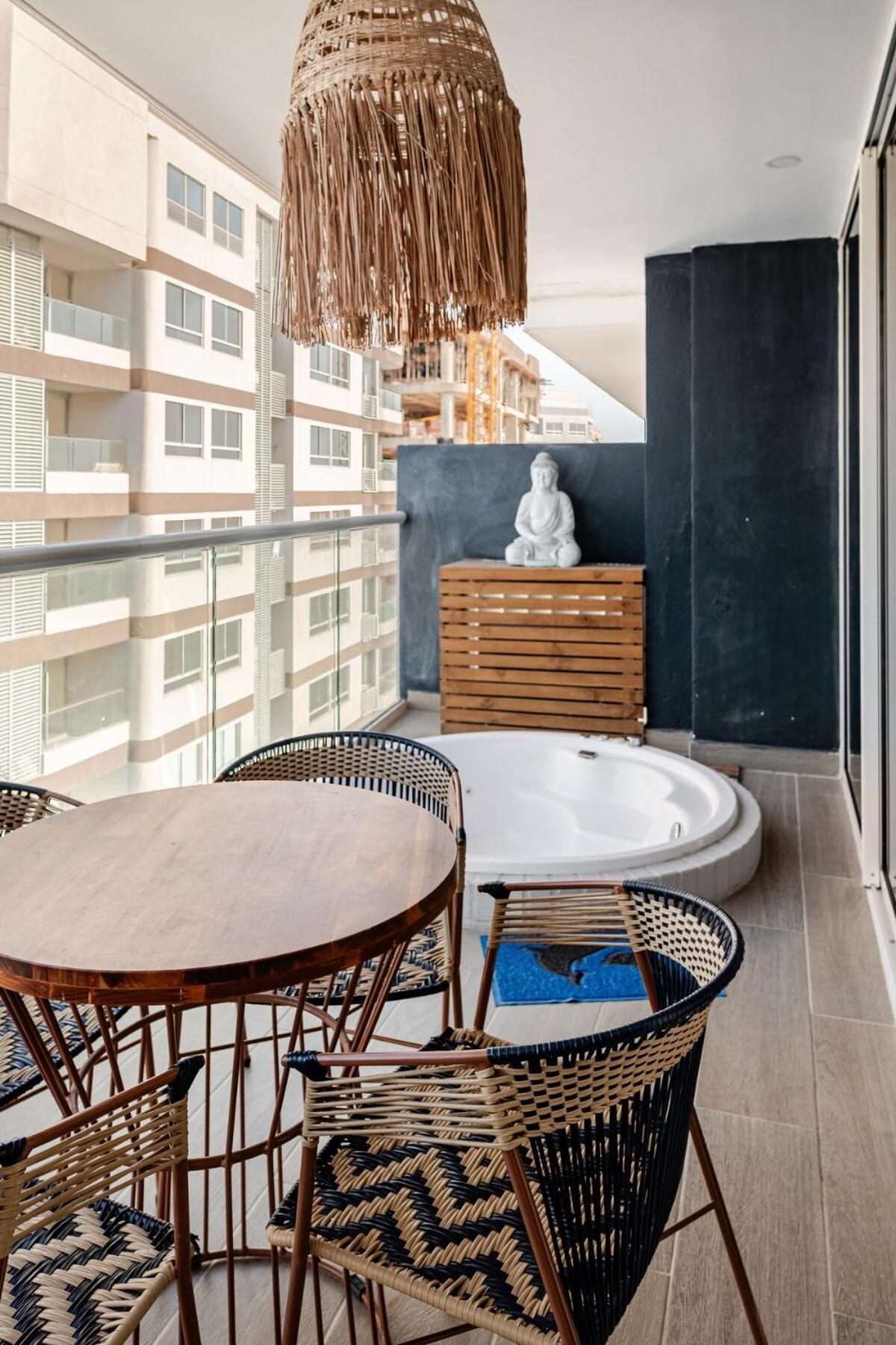 En Cartagena, Zona Americas Apartamento